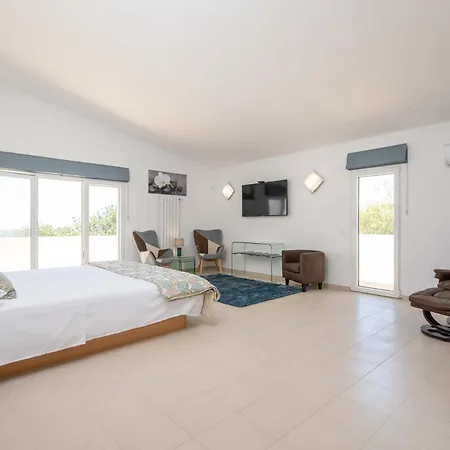 Casa Colina - Algarve - 7 Bedrooms, Private Location