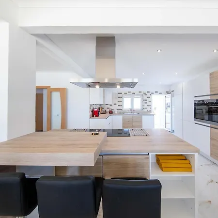 Casa Colina - Algarve - 7 Bedrooms, Private Location *